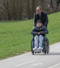 paralyzed-8609356_1280